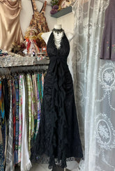 Classy Prom Dresses Mermaid Halter Black Sleeveless Lace Long Formal Evening Outfits N3747