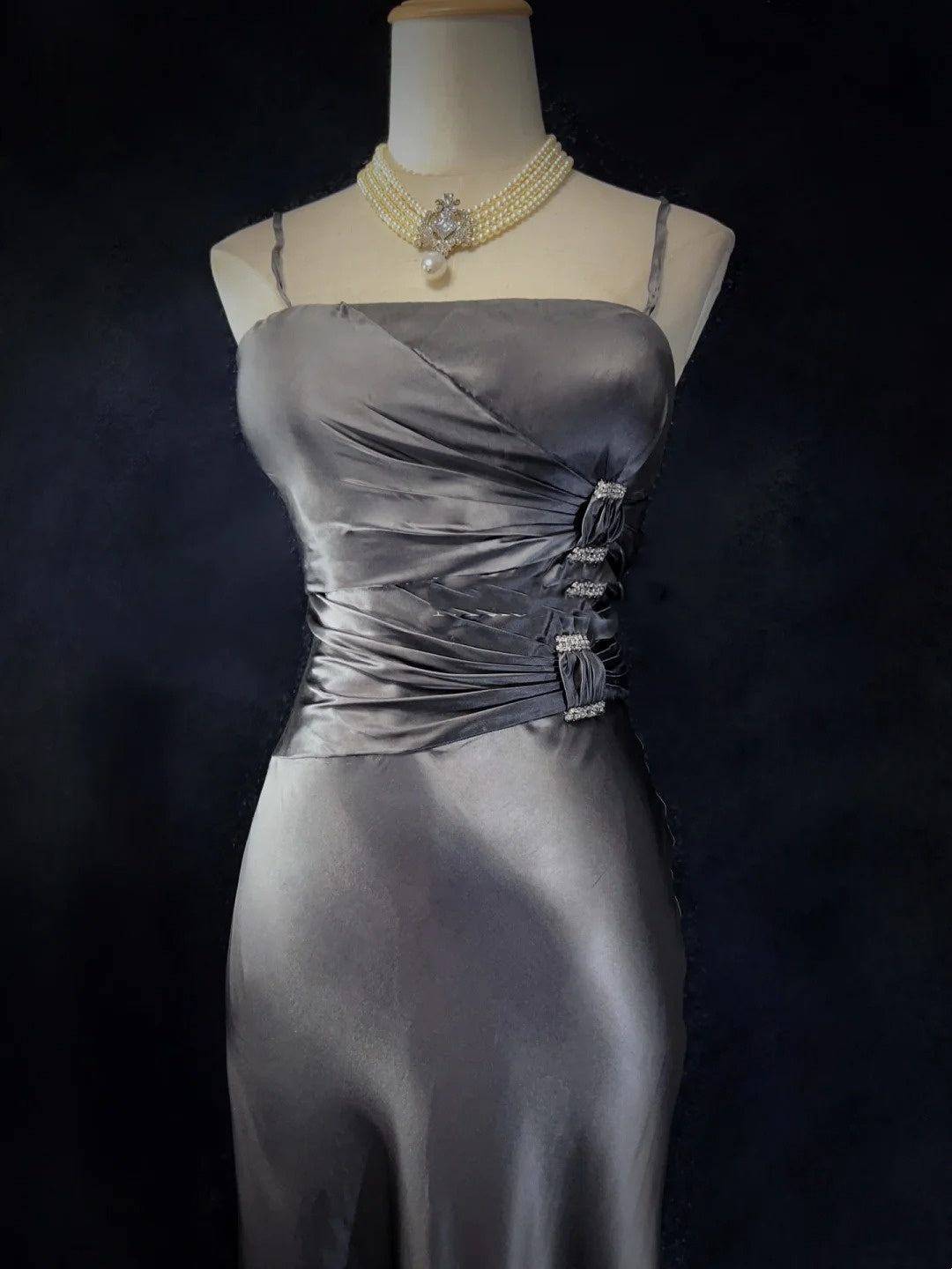 Modest Prom Dresses Mermaid Spaghetti Strap Grey Satin Long Evening Outfits N3471