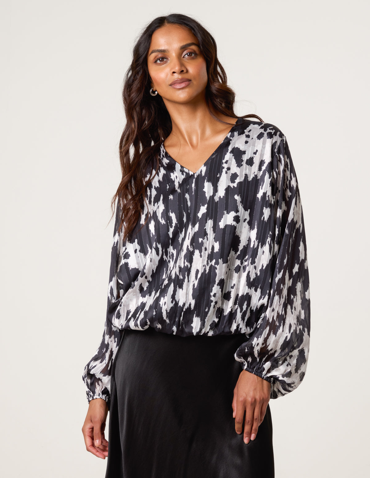 Metallic V Neck Bubble Hem Blouse