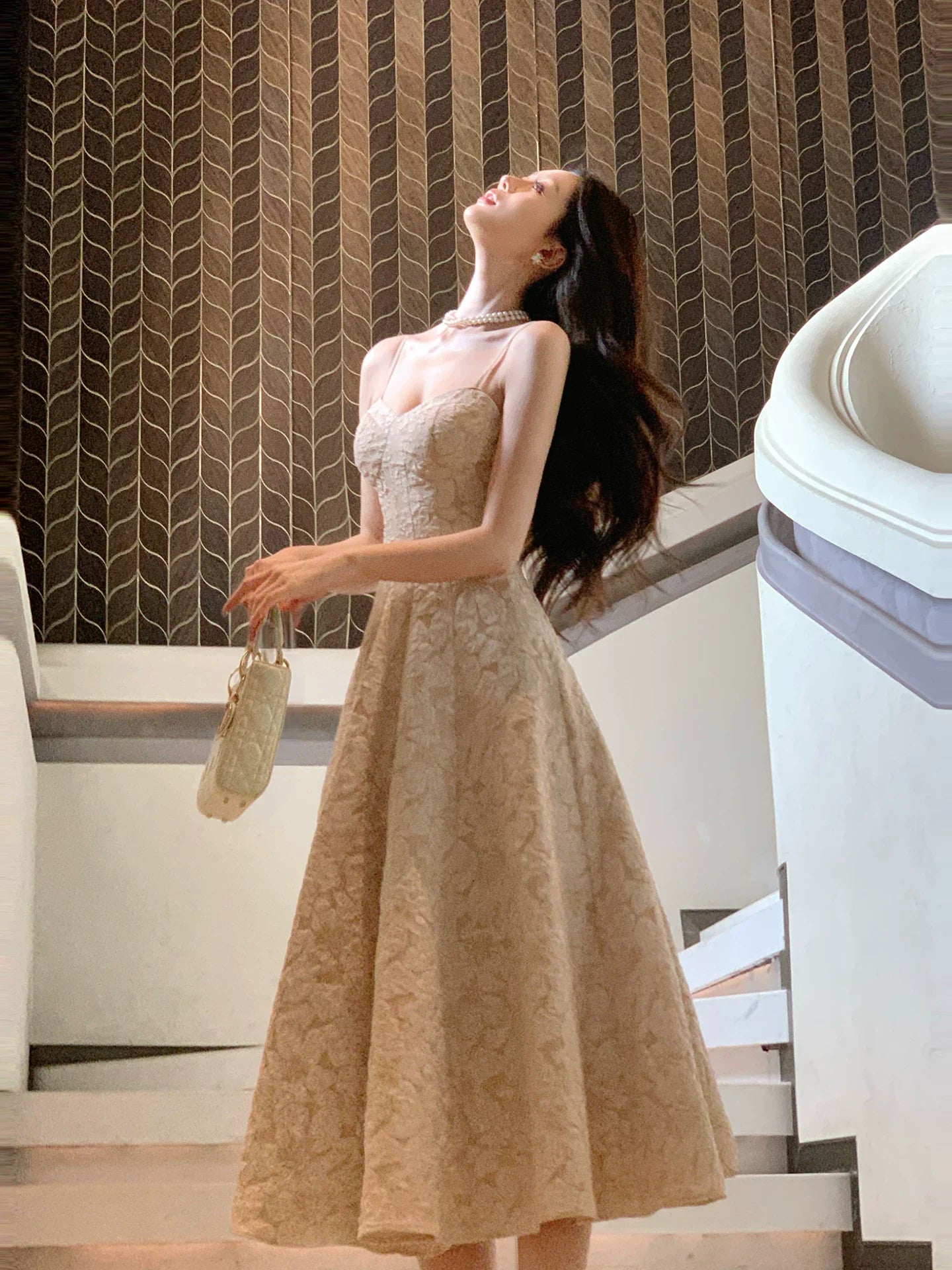 Modest A Line Spaghetti Straps Champagne Satin Prom Dresses Wedding Guest Dress 20th Birthday Outfits AB2462